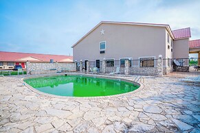 Texan Inn By OYO Beeville US-181