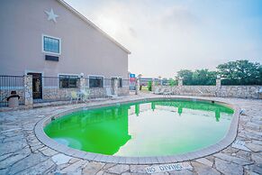 Texan Inn By OYO Beeville US-181