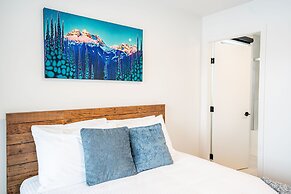 Switchback Suite by Revelstoke Vacations