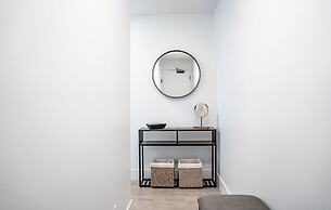 Switchback Suite by Revelstoke Vacations