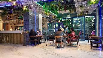 BlueTel Re'sidence Bangkok IMPACT