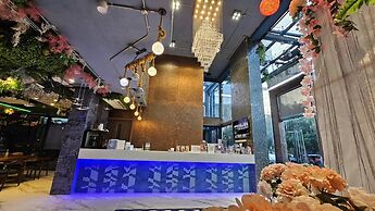 BlueTel Re'sidence Bangkok IMPACT