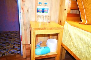 Hmong's Life Homestay & Trekking