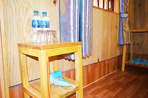 Hmong's Life Homestay & Trekking