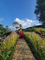 Hmong's Life Homestay & Trekking