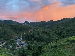 Hmong's Life Homestay & Trekking