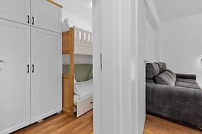 Karina 2BDR Apartment