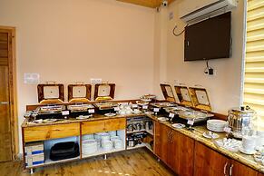 Clarks Inn Suites Manali