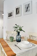 Blue Apartment near Shopping City Brasov