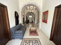 Ma'an lil-Hayat Boutique Hotel