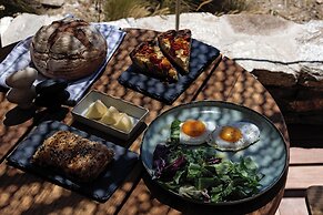 Ivy's Natural Resort