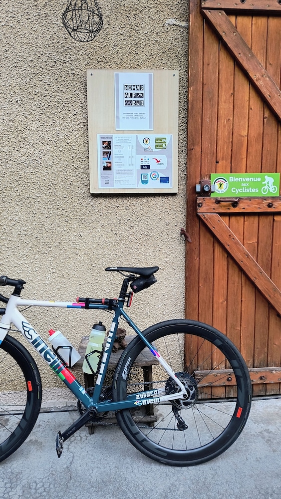 NOMAD ALP B&B