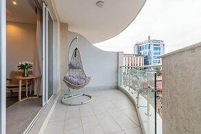 Capital 2 Bed Olive Tree Line By YourHost