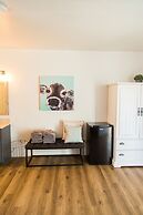 Happy Trails Bed and Breakfast