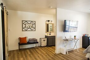 Happy Trails Bed and Breakfast