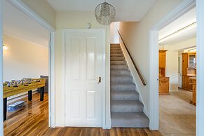 Pierocks Carver Entire House, Free Parking and Wi-fi in High Wycombe