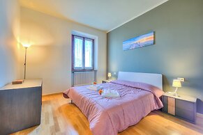 Anita Lake - Shared Pool