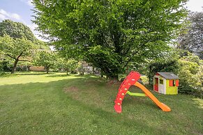 Anita Lake - Shared Pool