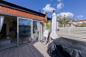 Airy & Modern 1BD Flat in Maida Vale