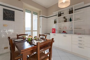 Casa Torricelli in Zona Crocetta by Wonderful Italy