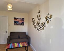 Cozy Central One Bedroom Flat