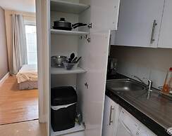 Cozy Central One Bedroom Flat