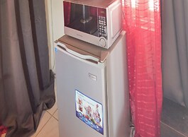 876 JA Oasis by Kingston Airport