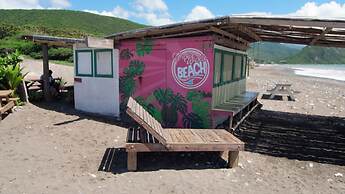 876 JA Oasis by Kingston Airport