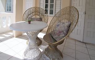 876 JA Oasis by Kingston Airport