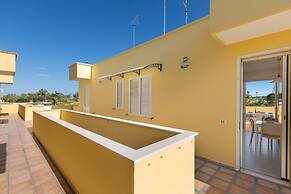 3198 Marajò House by Barbarhouse