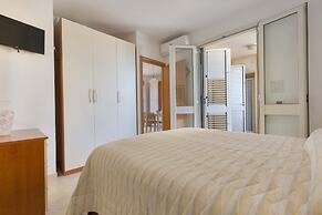 3198 Marajò House by Barbarhouse