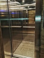 Central City Rooms m09 Apartment