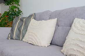 Osiedle Latarnikow Apartment by Renters