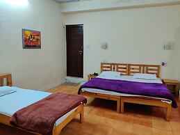 Hotel Burans And Restaurant