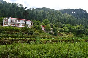 Hotel Burans And Restaurant