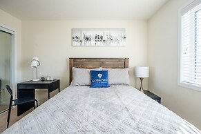 New 3BR Townhouse, Minutes to Niagara Falls and Brock University by GL