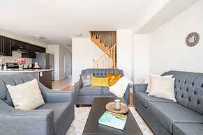 New 3BR Townhouse, Minutes to Niagara Falls and Brock University by GL