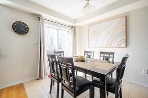 New 3BR Townhouse, Minutes to Niagara Falls and Brock University by GL