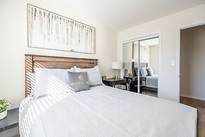 New 3BR Townhouse, Minutes to Niagara Falls and Brock University by GL
