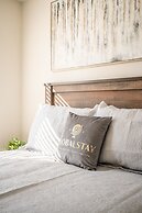 New 3BR Townhouse, Minutes to Niagara Falls and Brock University by GL