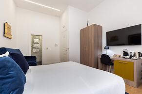 Cavour Luxury Rooms - LR Collection