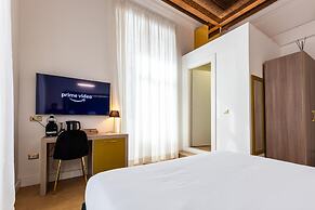 Cavour Luxury Rooms - LR Collection