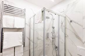 Cavour Luxury Rooms - LR Collection