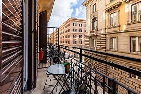 Cavour Luxury Rooms - LR Collection