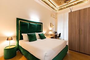 Cavour Luxury Rooms - LR Collection