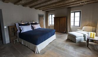 Townhouse Weisses Kreuz