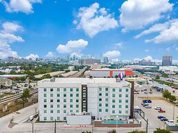 Home2 Suites by Hilton Dallas Medical District Lovefield