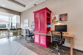 Home2 Suites by Hilton Dallas Medical District Lovefield