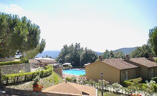 Residence con piscina a Monteverdi