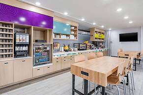 Home2 Suites Lexington Keeneland Airport, KY